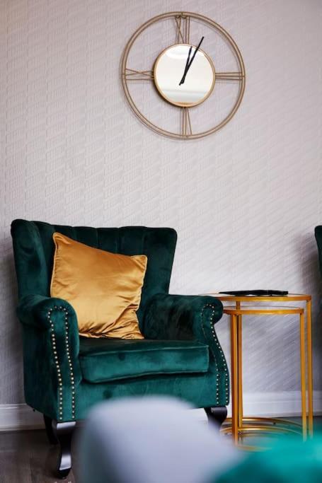*Little Haven In Leeds* ¤Private Parking¤ Ensuite Лийдс Екстериор снимка