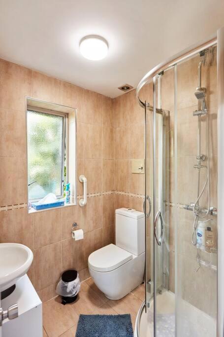 *Little Haven In Leeds* ¤Private Parking¤ Ensuite Лийдс Екстериор снимка