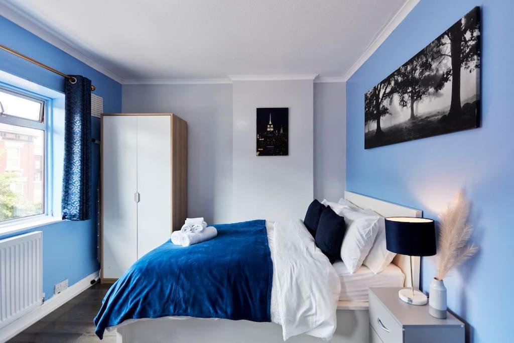 *Little Haven In Leeds* ¤Private Parking¤ Ensuite Лийдс Екстериор снимка